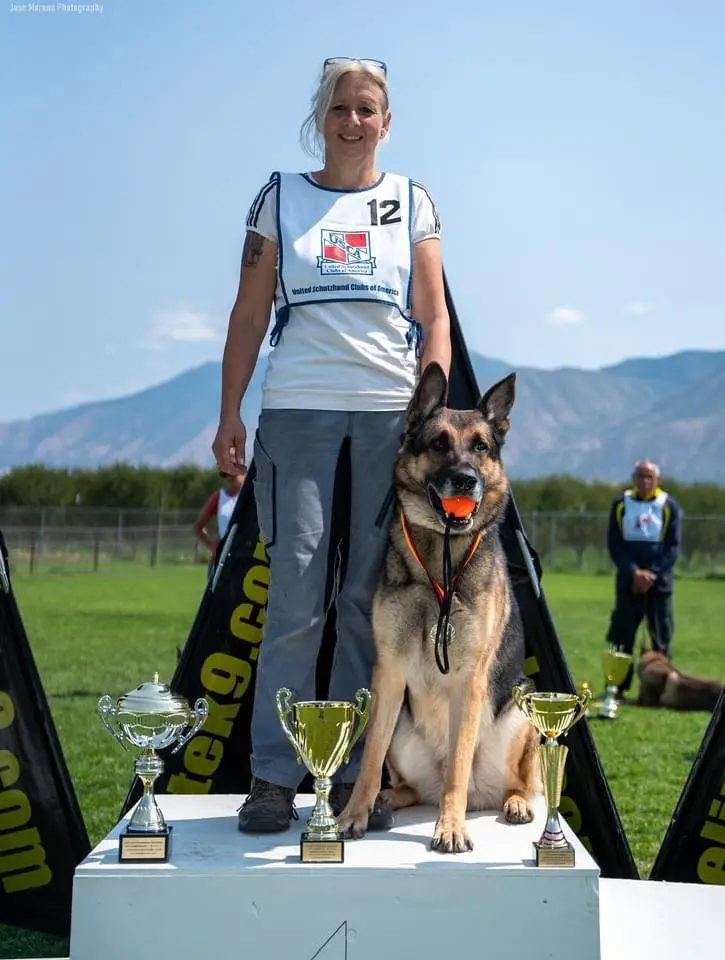 V Ajax vom Haus Denfors K9